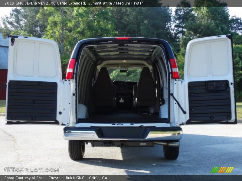 Summit White / Medium Pewter 2019 GMC Savana Van 2500 Cargo Extended
