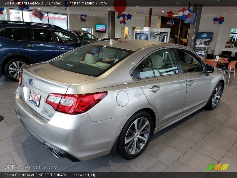 Tungsten Metallic / Ivory 2019 Subaru Legacy 2.5i Limited