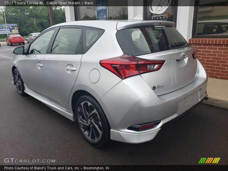 Classic Silver Metallic / Black 2017 Toyota Corolla iM