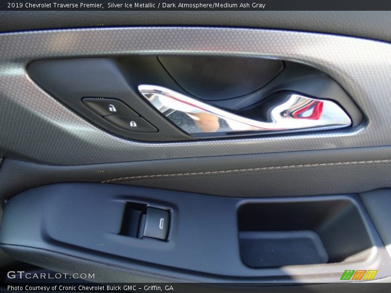 Silver Ice Metallic / Dark Atmosphere/Medium Ash Gray 2019 Chevrolet Traverse Premier