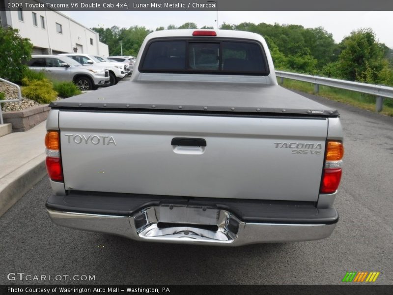 Lunar Mist Metallic / Charcoal 2002 Toyota Tacoma V6 Double Cab 4x4