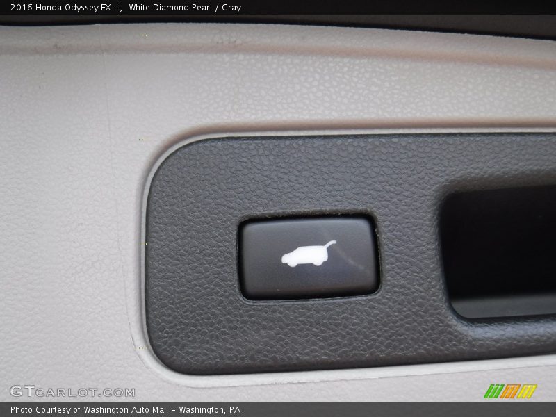 White Diamond Pearl / Gray 2016 Honda Odyssey EX-L