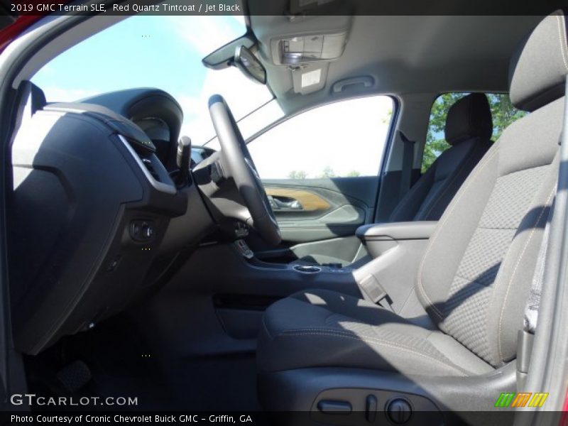 Red Quartz Tintcoat / Jet Black 2019 GMC Terrain SLE