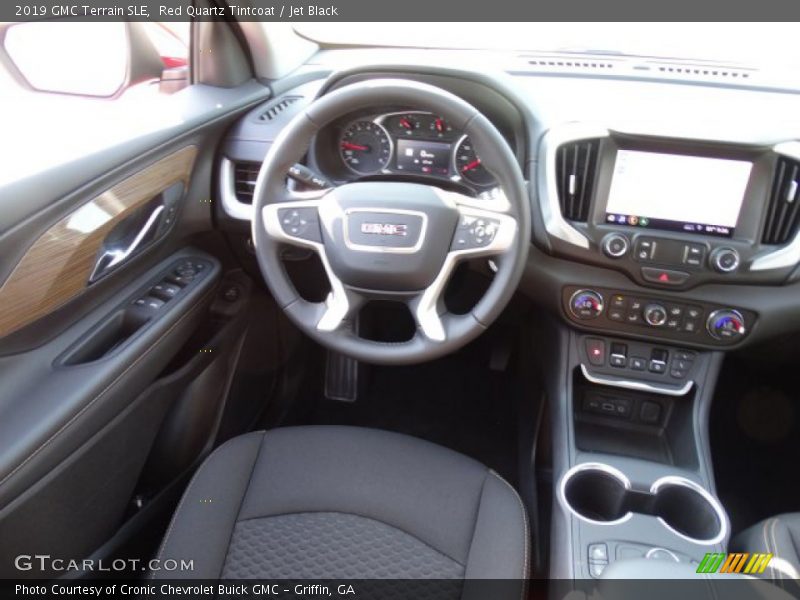 Red Quartz Tintcoat / Jet Black 2019 GMC Terrain SLE