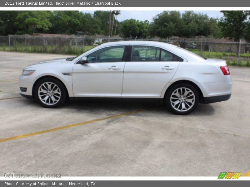 Ingot Silver Metallic / Charcoal Black 2013 Ford Taurus Limited