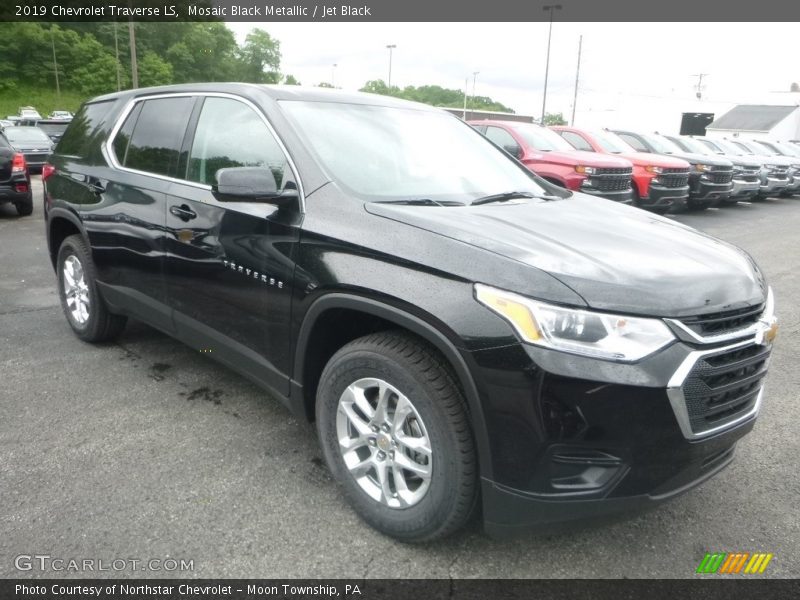 Mosaic Black Metallic / Jet Black 2019 Chevrolet Traverse LS