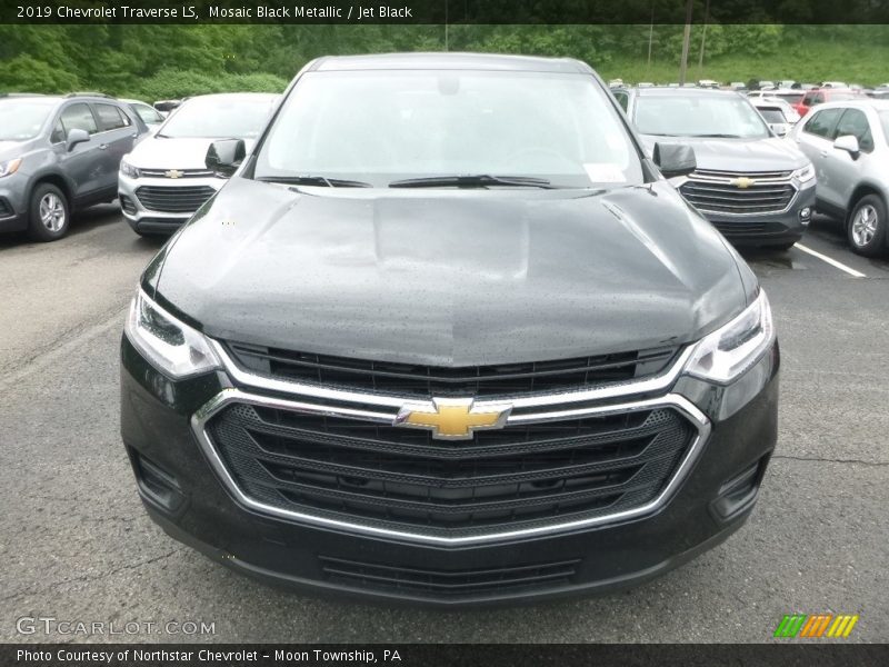Mosaic Black Metallic / Jet Black 2019 Chevrolet Traverse LS