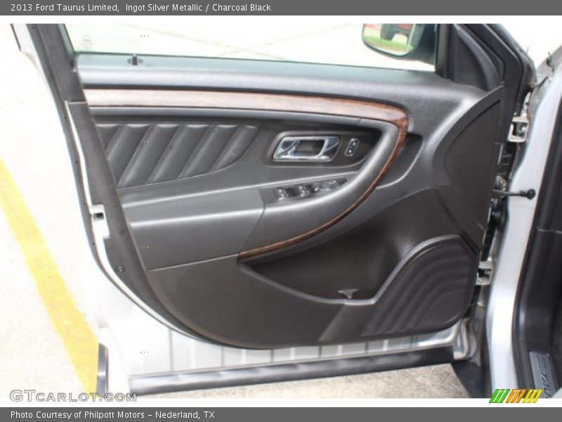 Ingot Silver Metallic / Charcoal Black 2013 Ford Taurus Limited
