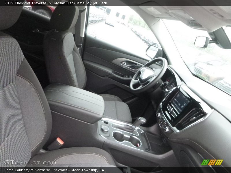 Mosaic Black Metallic / Jet Black 2019 Chevrolet Traverse LS