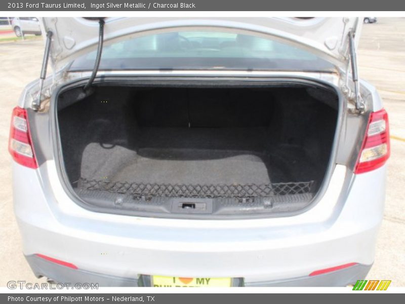 Ingot Silver Metallic / Charcoal Black 2013 Ford Taurus Limited