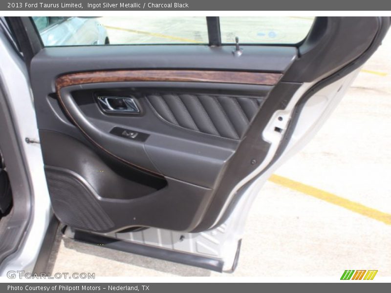 Ingot Silver Metallic / Charcoal Black 2013 Ford Taurus Limited