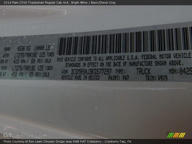 Bright White / Black/Diesel Gray 2019 Ram 2500 Tradesman Regular Cab 4x4