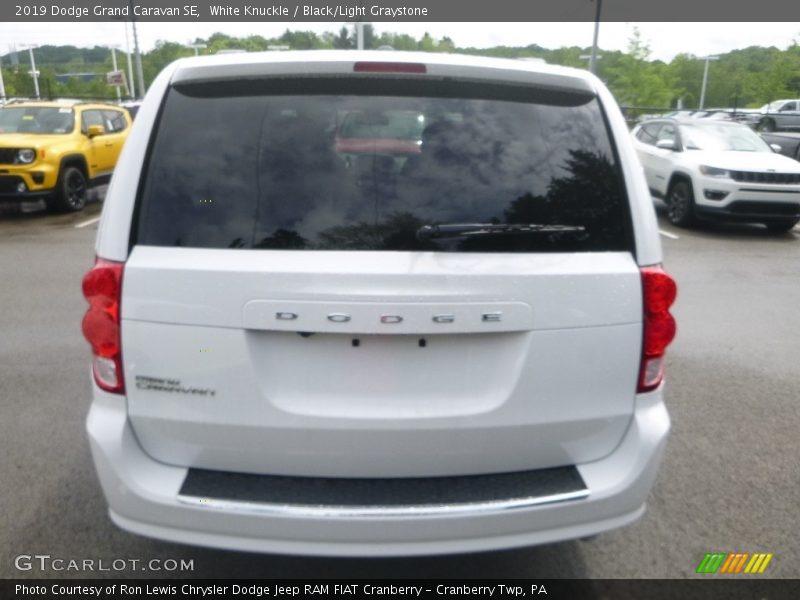 White Knuckle / Black/Light Graystone 2019 Dodge Grand Caravan SE