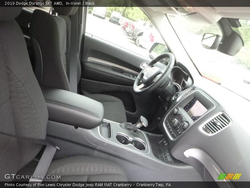 In–Violet / Black 2019 Dodge Durango SXT AWD