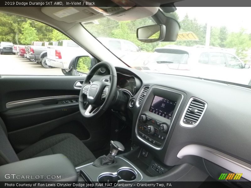 In–Violet / Black 2019 Dodge Durango SXT AWD