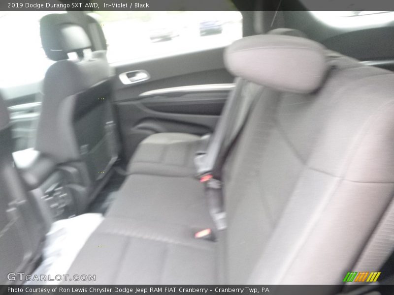 In–Violet / Black 2019 Dodge Durango SXT AWD