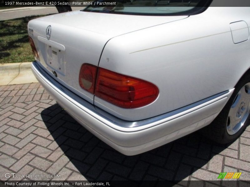 Polar White / Parchment 1997 Mercedes-Benz E 420 Sedan