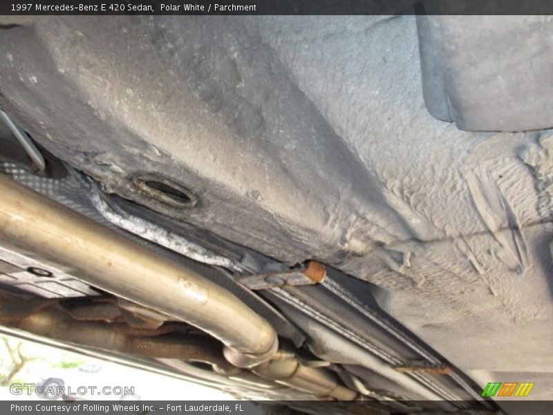 Polar White / Parchment 1997 Mercedes-Benz E 420 Sedan