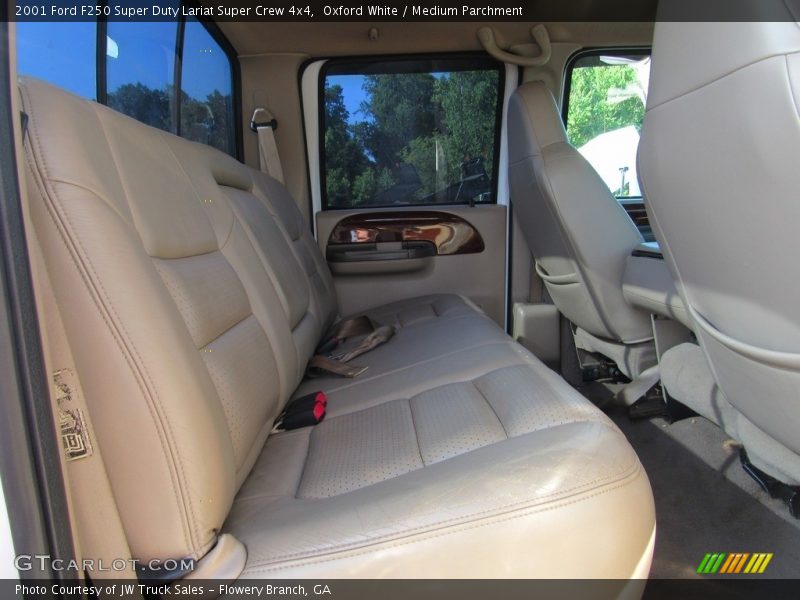 Oxford White / Medium Parchment 2001 Ford F250 Super Duty Lariat Super Crew 4x4