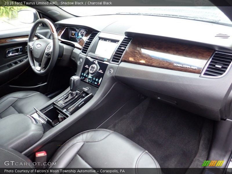 Dashboard of 2018 Taurus Limited AWD