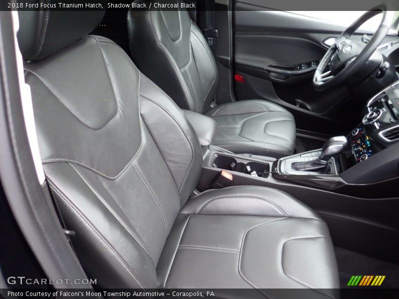 Shadow Black / Charcoal Black 2018 Ford Focus Titanium Hatch
