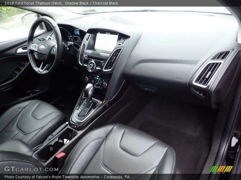 Shadow Black / Charcoal Black 2018 Ford Focus Titanium Hatch