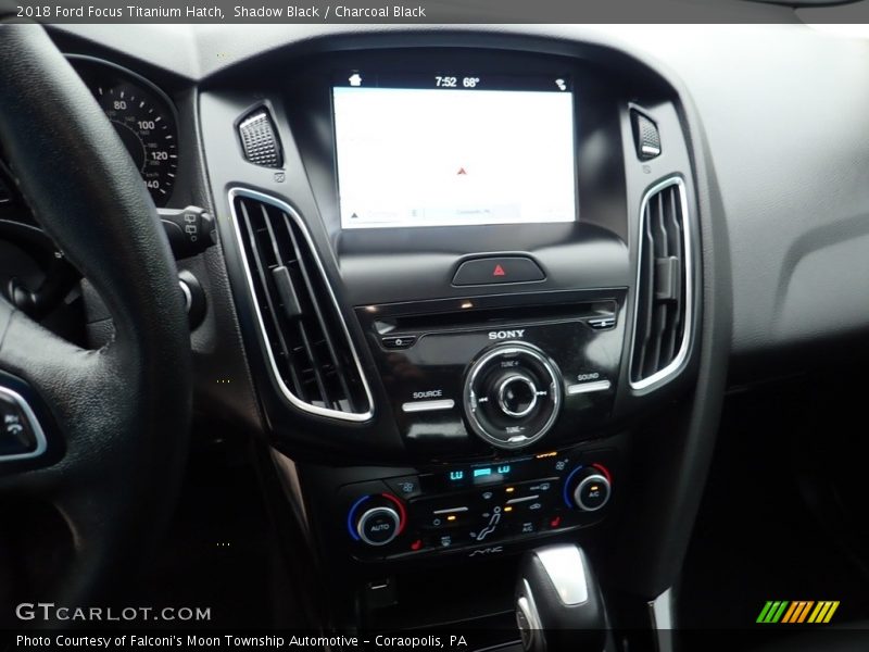 Shadow Black / Charcoal Black 2018 Ford Focus Titanium Hatch