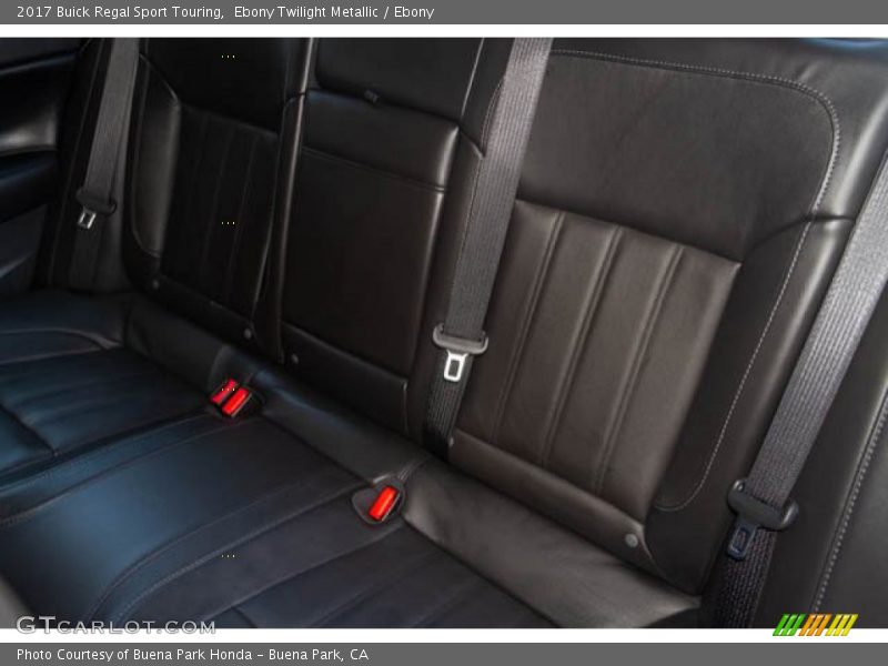 Ebony Twilight Metallic / Ebony 2017 Buick Regal Sport Touring