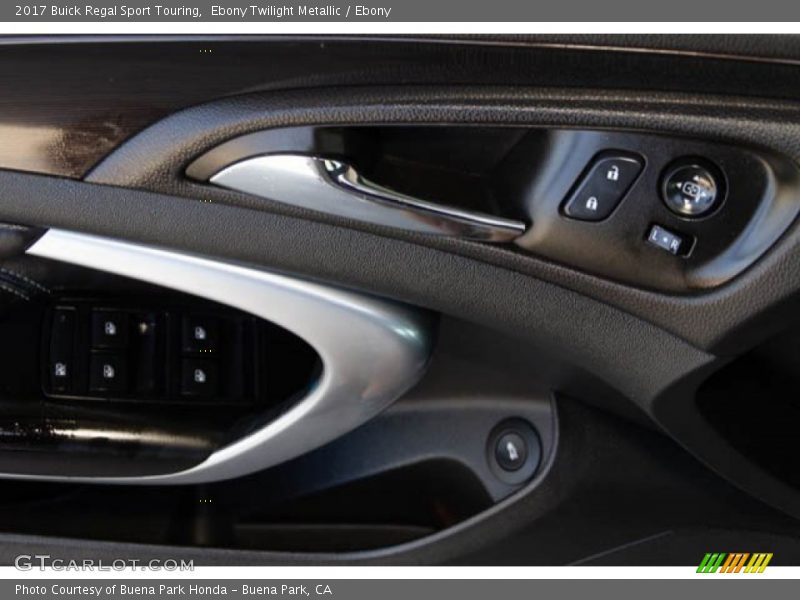 Ebony Twilight Metallic / Ebony 2017 Buick Regal Sport Touring