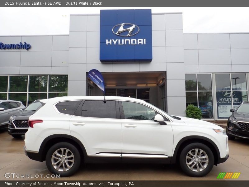 Quartz White / Black 2019 Hyundai Santa Fe SE AWD