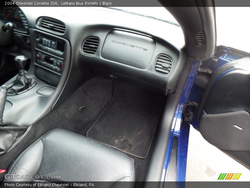 LeMans Blue Metallic / Black 2004 Chevrolet Corvette Z06