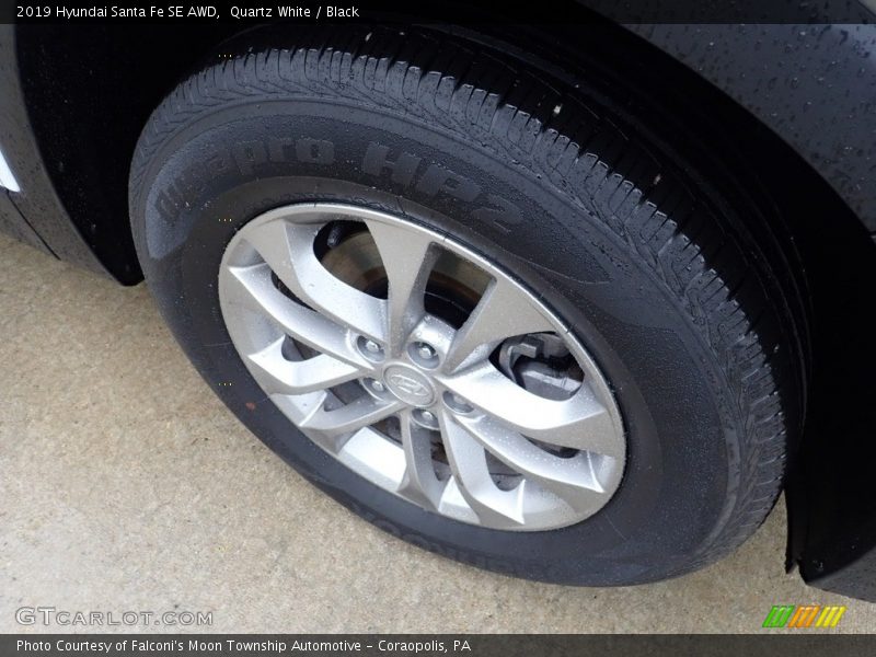 Quartz White / Black 2019 Hyundai Santa Fe SE AWD