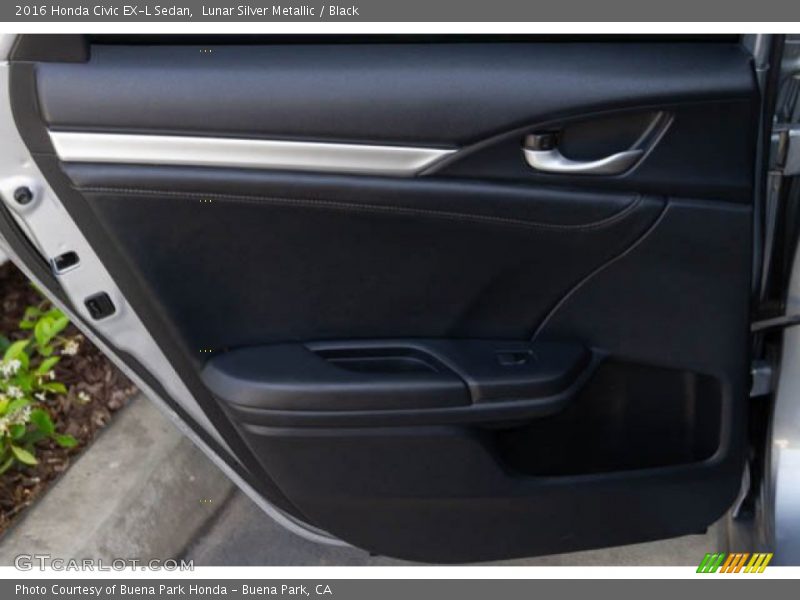 Lunar Silver Metallic / Black 2016 Honda Civic EX-L Sedan