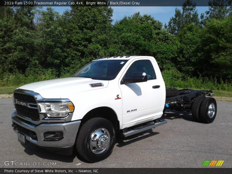 Bright White / Black/Diesel Gray 2019 Ram 3500 Tradesman Regular Cab 4x4
