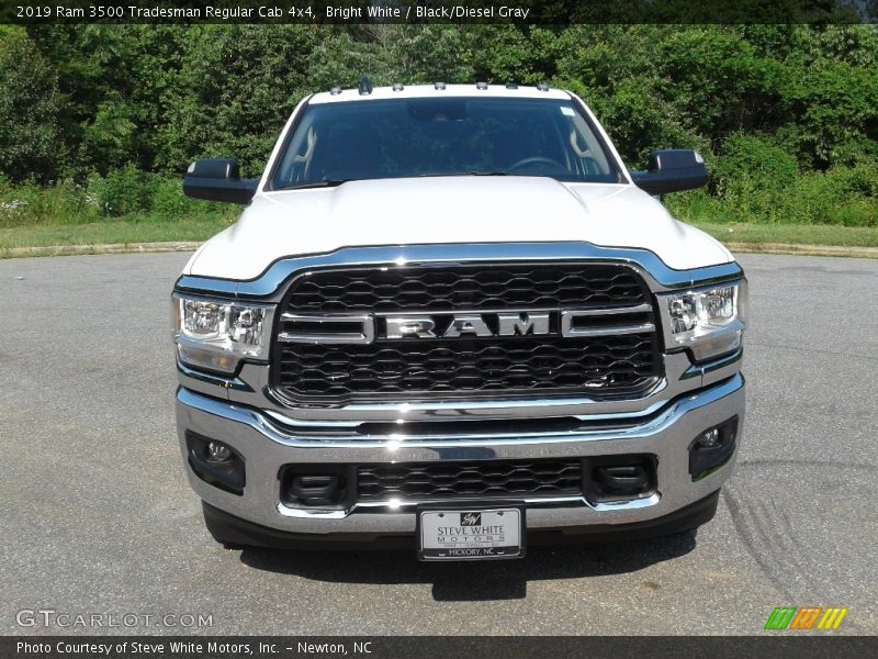 Bright White / Black/Diesel Gray 2019 Ram 3500 Tradesman Regular Cab 4x4