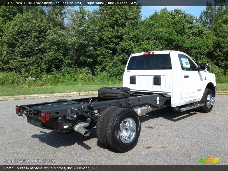 Bright White / Black/Diesel Gray 2019 Ram 3500 Tradesman Regular Cab 4x4