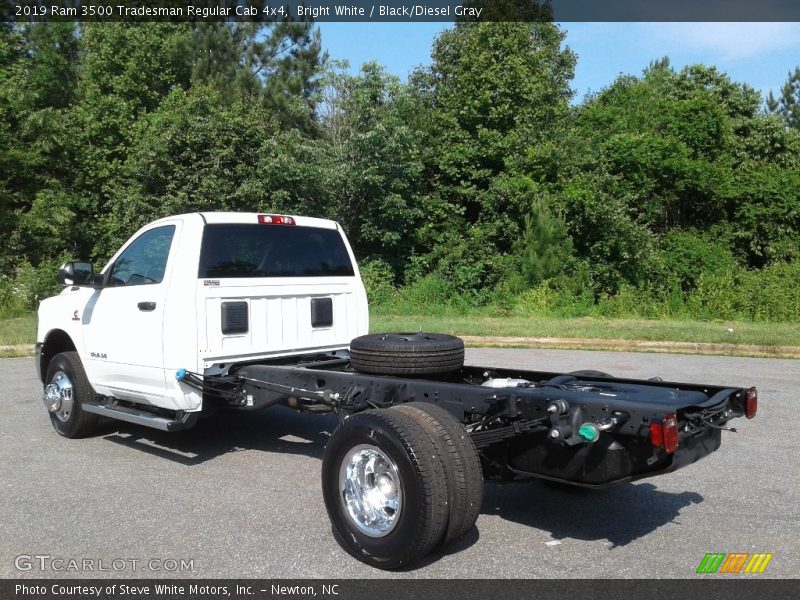 Bright White / Black/Diesel Gray 2019 Ram 3500 Tradesman Regular Cab 4x4