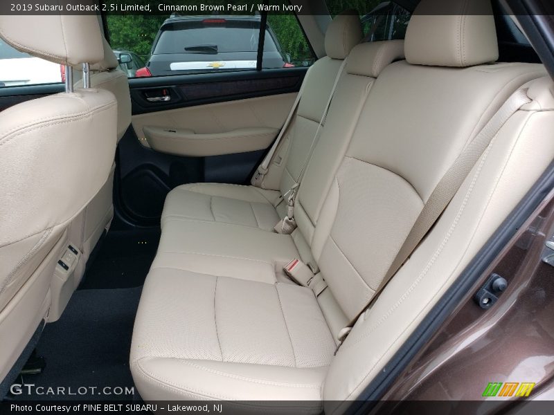 Cinnamon Brown Pearl / Warm Ivory 2019 Subaru Outback 2.5i Limited