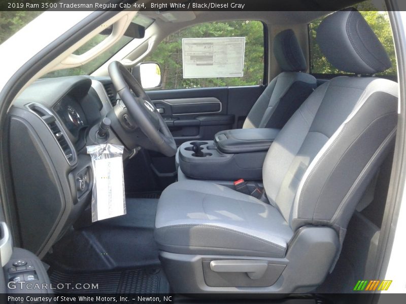 Bright White / Black/Diesel Gray 2019 Ram 3500 Tradesman Regular Cab 4x4