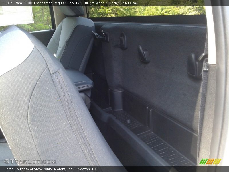 Bright White / Black/Diesel Gray 2019 Ram 3500 Tradesman Regular Cab 4x4