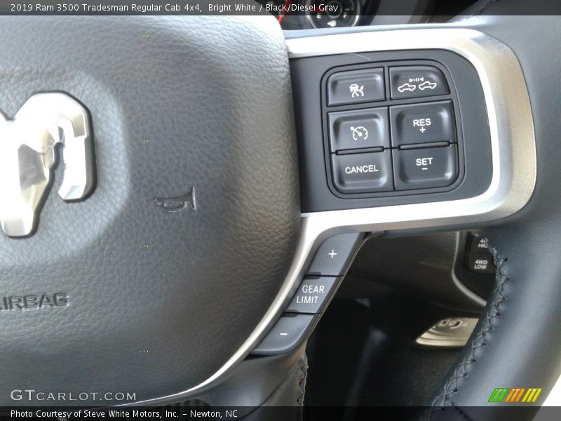 Bright White / Black/Diesel Gray 2019 Ram 3500 Tradesman Regular Cab 4x4