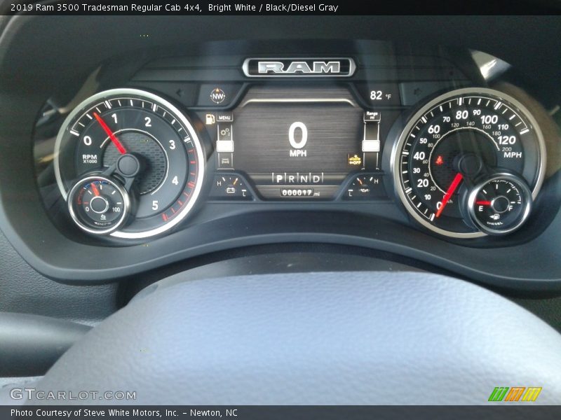 Bright White / Black/Diesel Gray 2019 Ram 3500 Tradesman Regular Cab 4x4