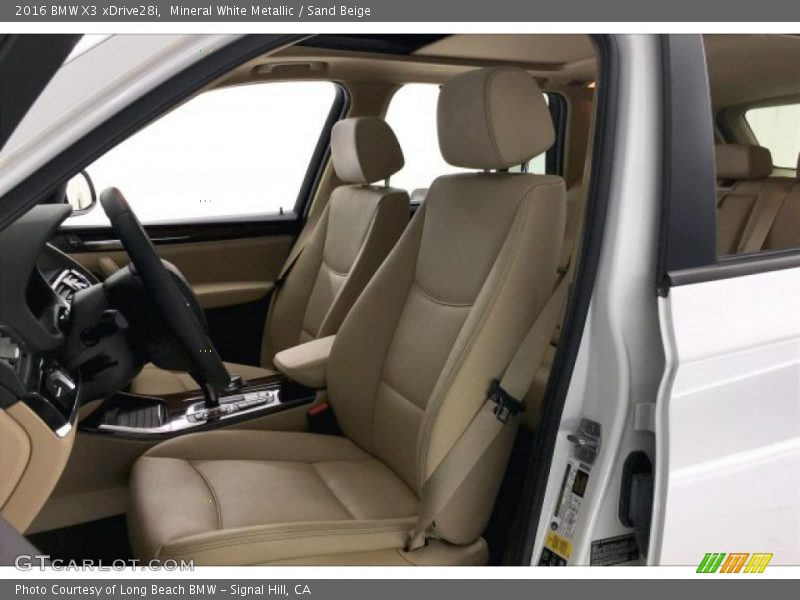 Mineral White Metallic / Sand Beige 2016 BMW X3 xDrive28i