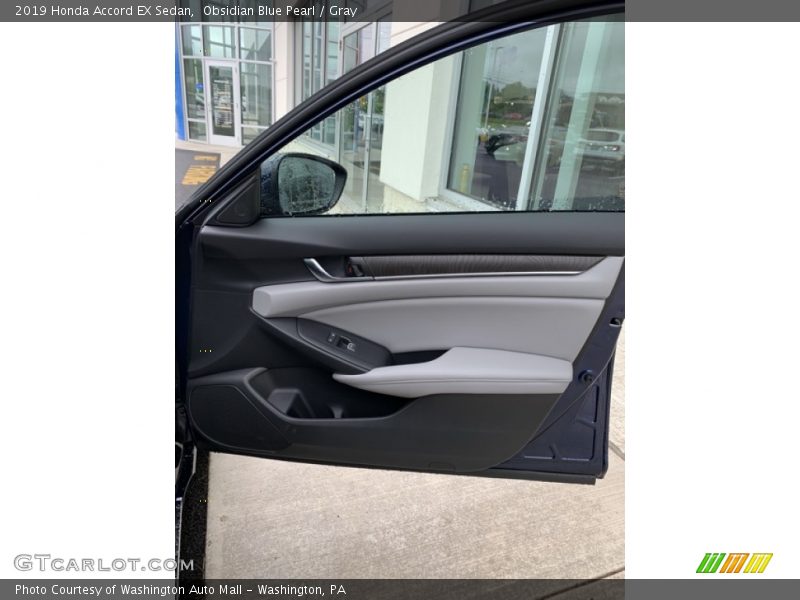 Obsidian Blue Pearl / Gray 2019 Honda Accord EX Sedan