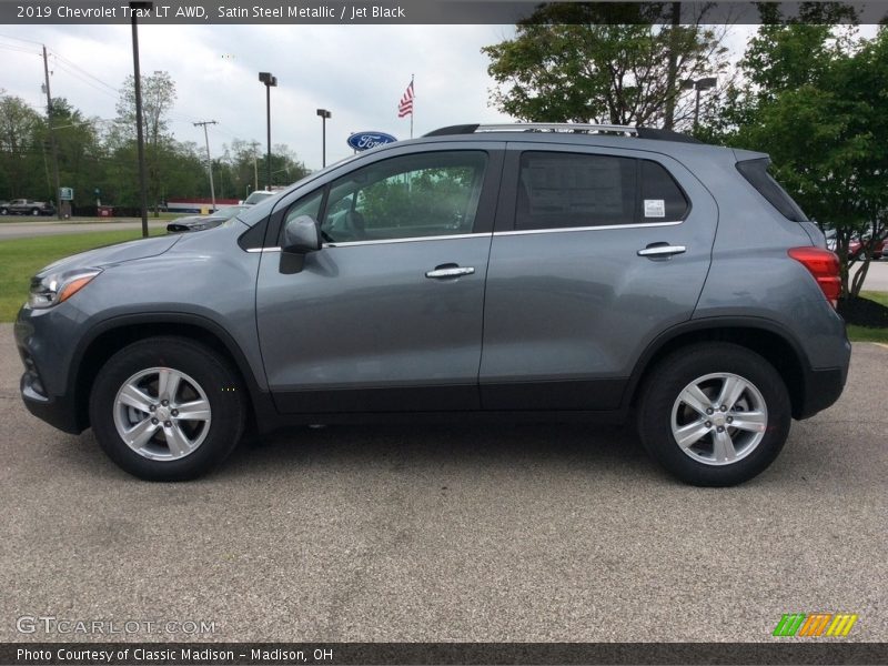 Satin Steel Metallic / Jet Black 2019 Chevrolet Trax LT AWD