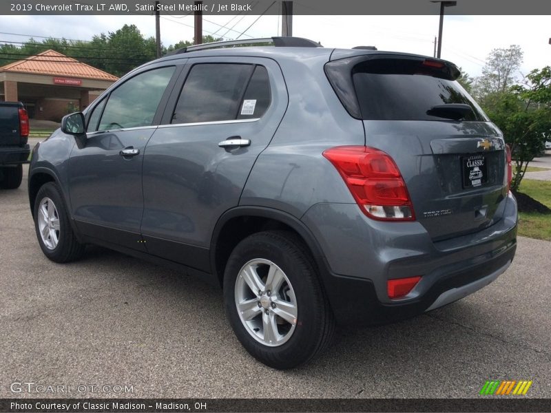 Satin Steel Metallic / Jet Black 2019 Chevrolet Trax LT AWD