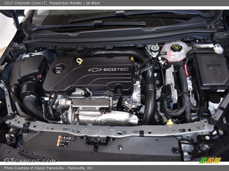 Pepperdust Metallic / Jet Black 2017 Chevrolet Cruze LT