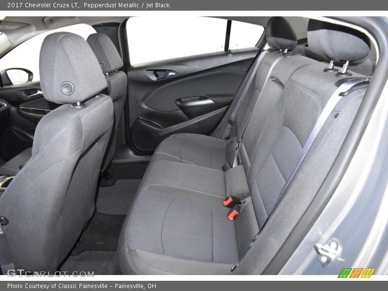 Pepperdust Metallic / Jet Black 2017 Chevrolet Cruze LT
