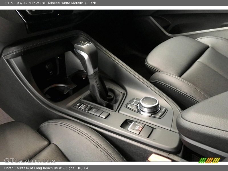 Mineral White Metallic / Black 2019 BMW X2 sDrive28i
