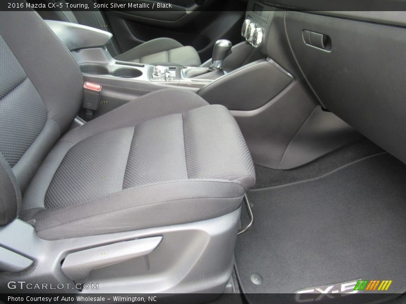 Sonic Silver Metallic / Black 2016 Mazda CX-5 Touring